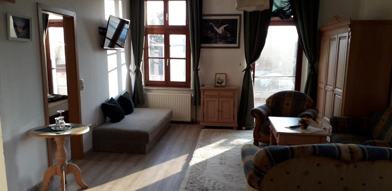 Landhotel Storchenkrug Rühstädt Esterno foto