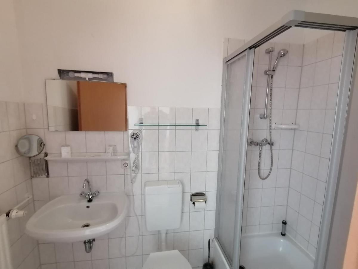 Landhotel Storchenkrug Rühstädt Esterno foto