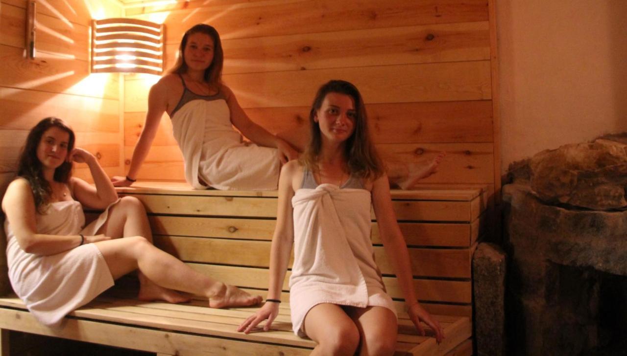 Landhotel Storchenkrug Rühstädt Esterno foto